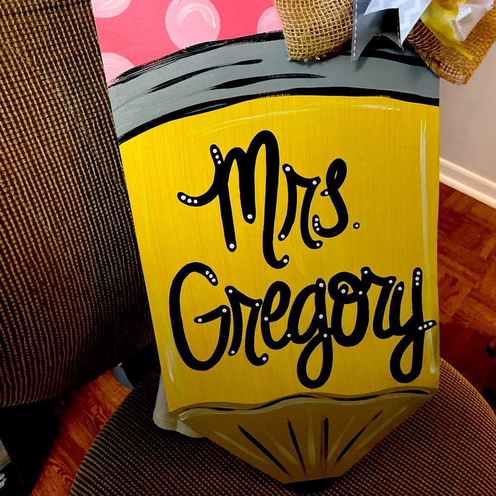 Mrs Gregory teacher sign
